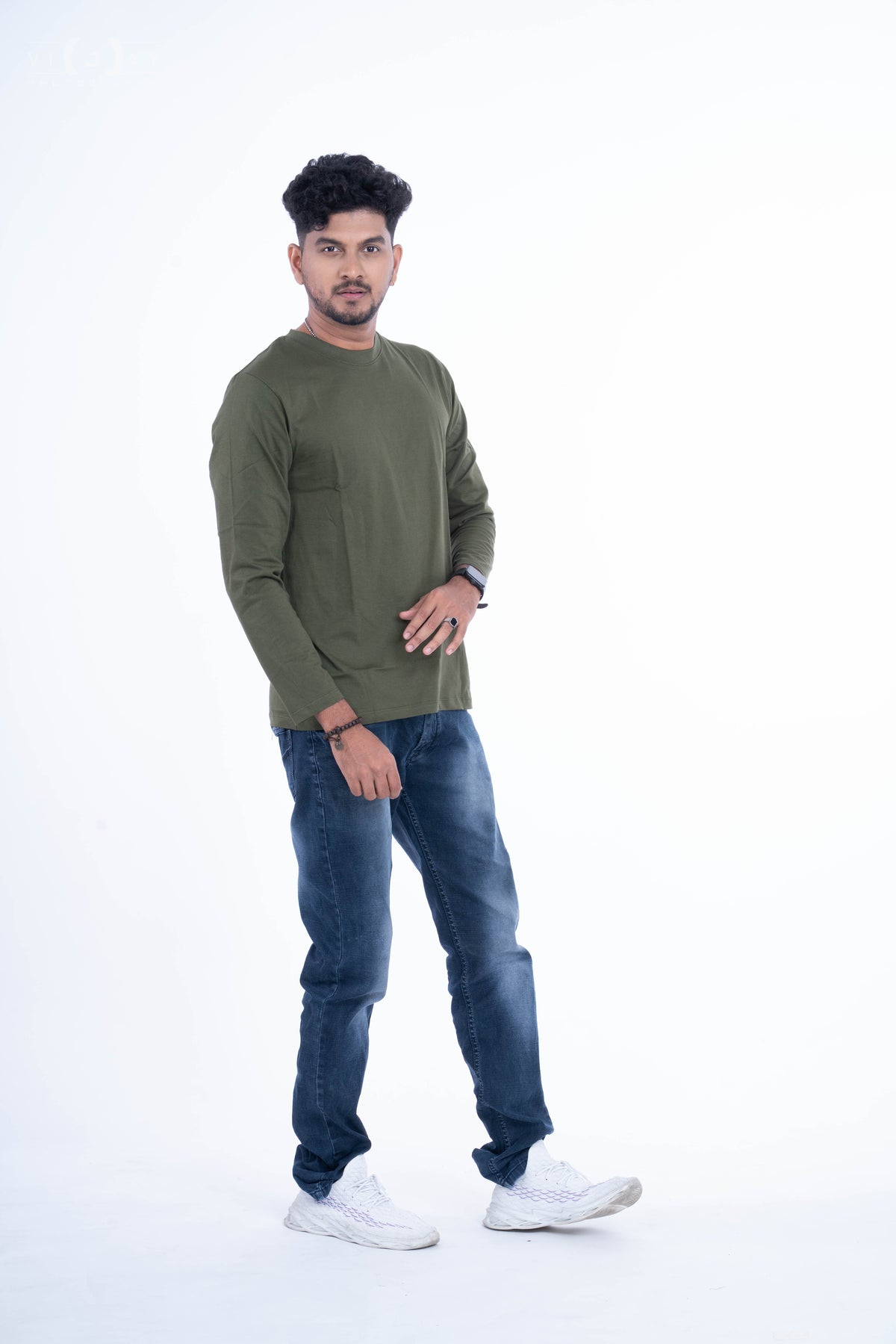 Men’s Round Neck Full Sleeve T-Shirt